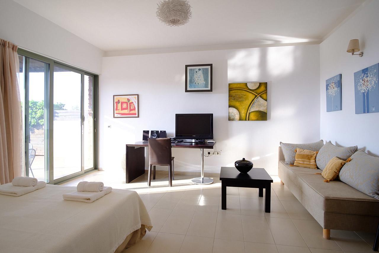 Gerakari Suites Agia Pelagia  Exteriér fotografie